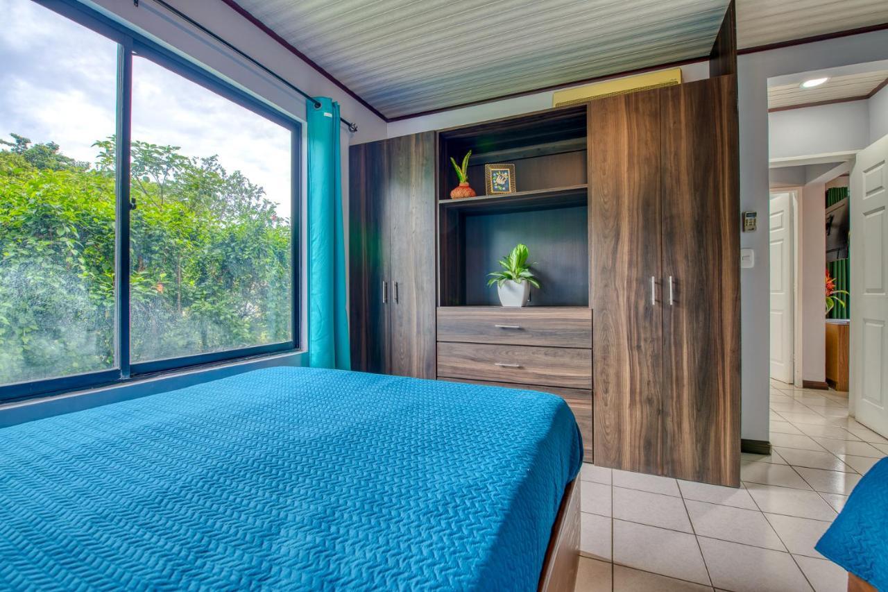 Golden Getaway Apartments ลิเบเรีย ภายนอก รูปภาพ